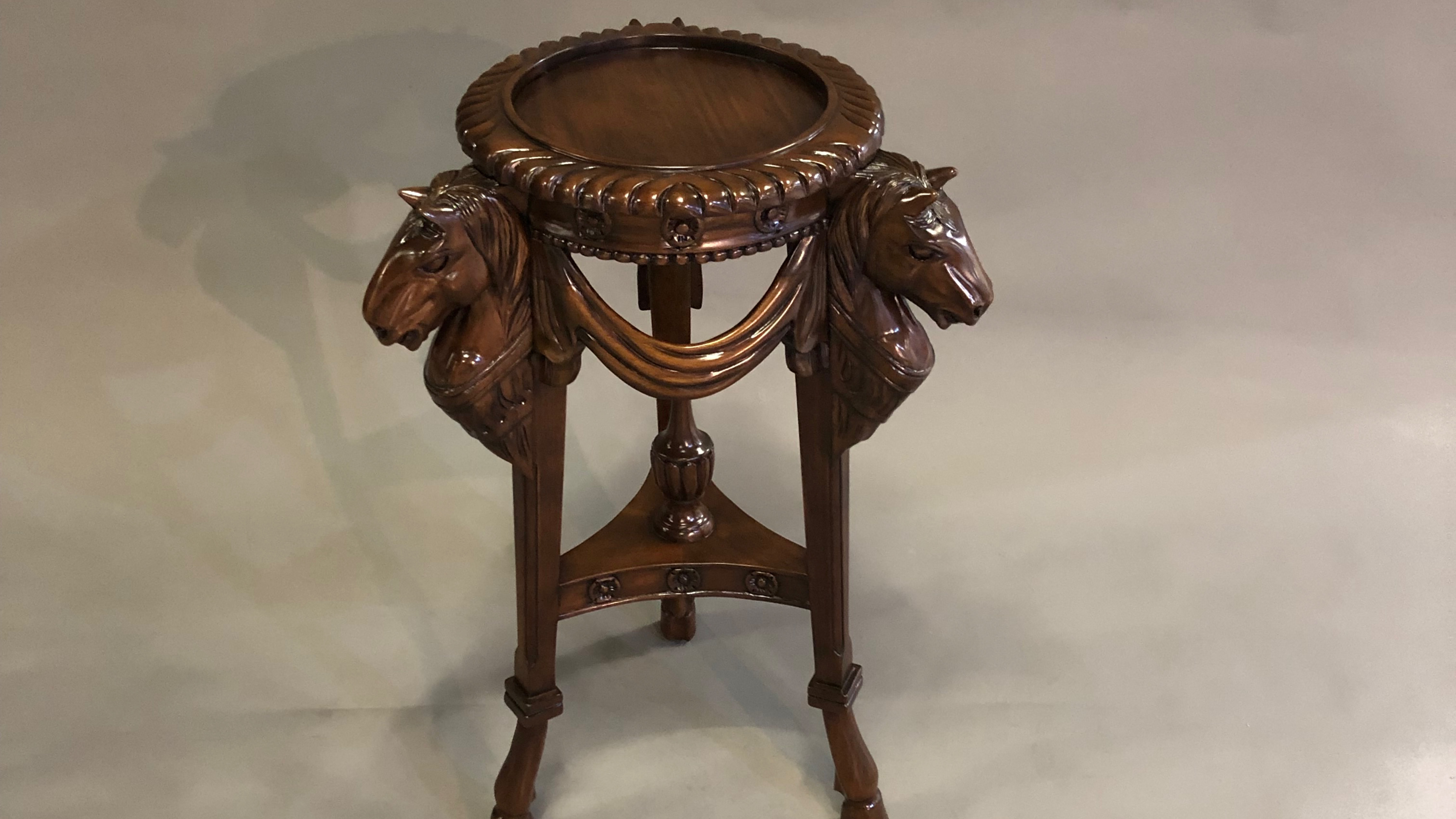 Подставка тройка