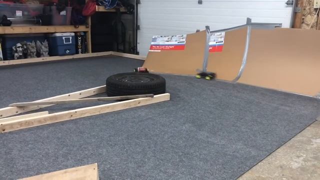 Losi mini t 2.0 vs 1.0 side by side and indoor driving