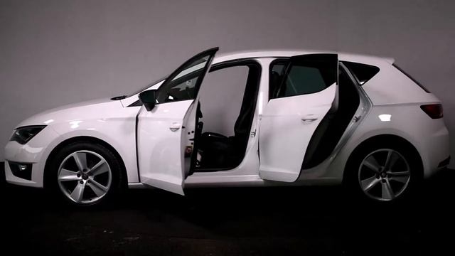 SEAT LEON WHITE