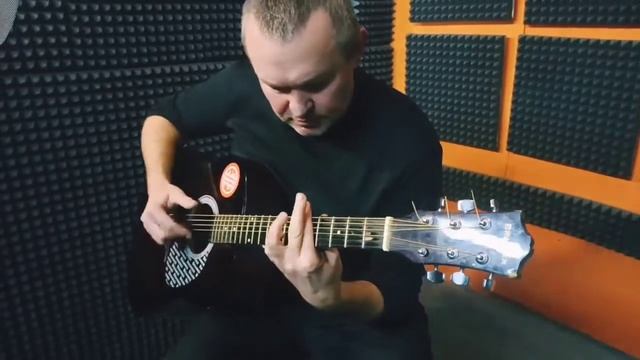 Я иду по осеннему городу. Иван Бадхи. Авторская.