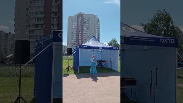 Ну как же без песни любимой "За тихой рекою"! Это моя любимая песня, душевная!