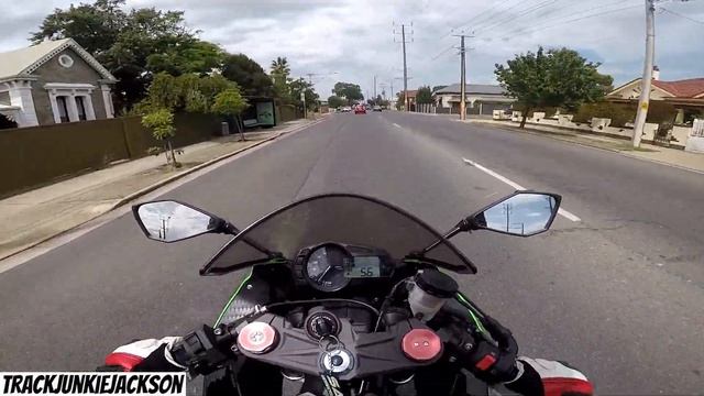 2017 Kawasaki zx6r Review