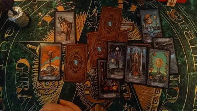Поющие в терновнике🔮🙃