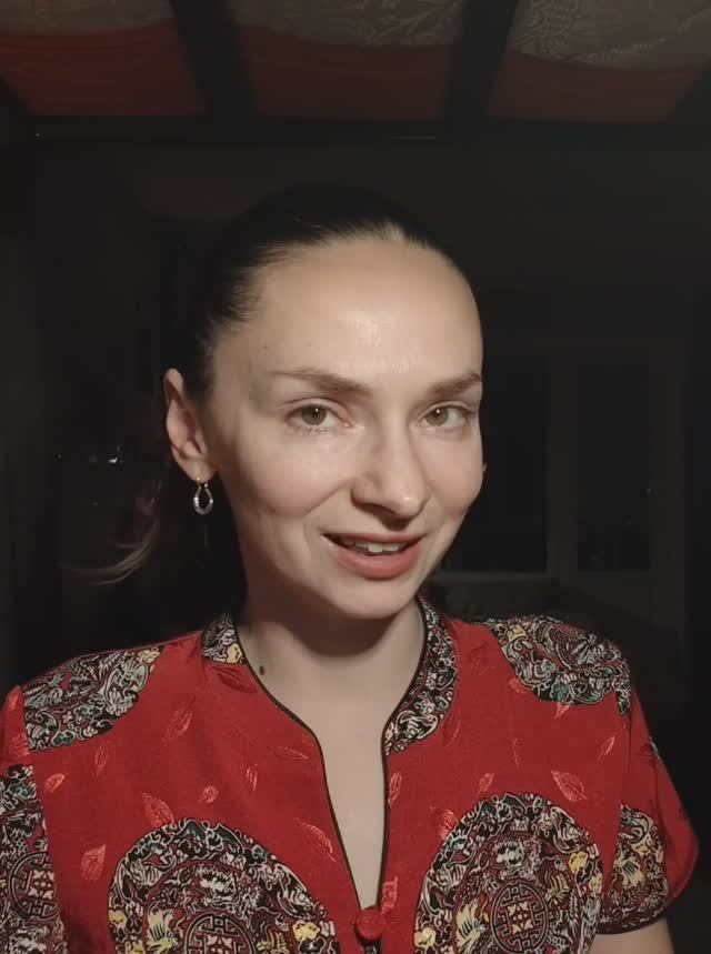 Автор читает свои стихи