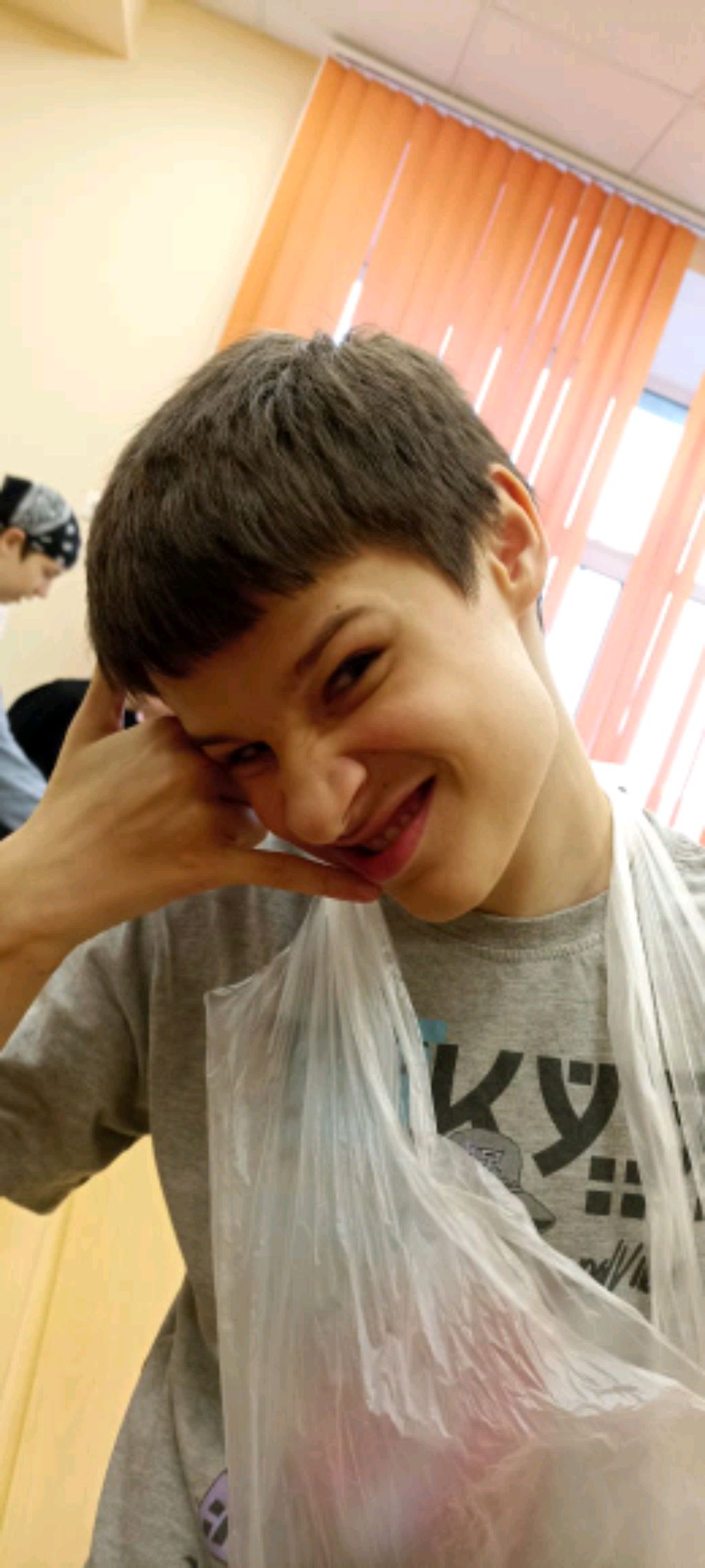 швали гуляют