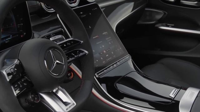 Mercedes-AMG C 63 S E PERFORMANCE Estate Interior Design