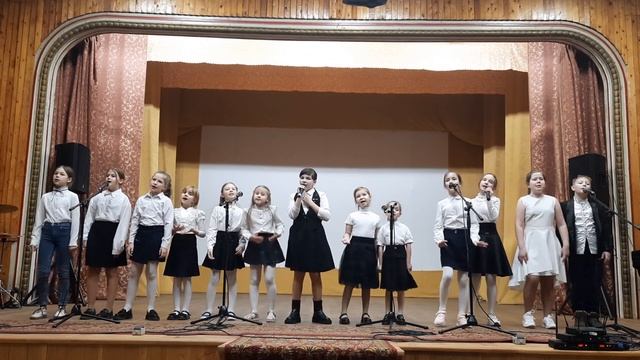 Детский вокально-эстрадный ансамбль "Созвездие" - "Мы будущее твое, Россия"