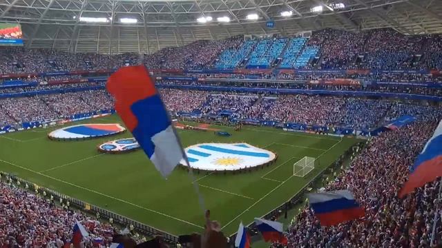 Звучит гимн России!!
