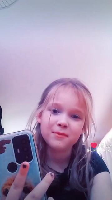 моё видео из лайка нету в лайке