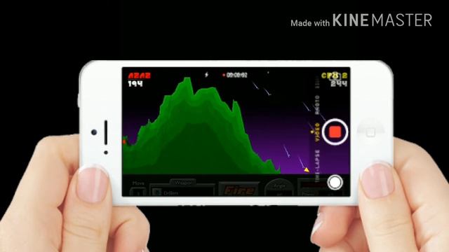 Game of computer pocket tanks in phone