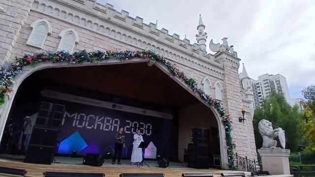 "Тбилисо" Исполняют Элеонора Сезнева и Ольга Баринова