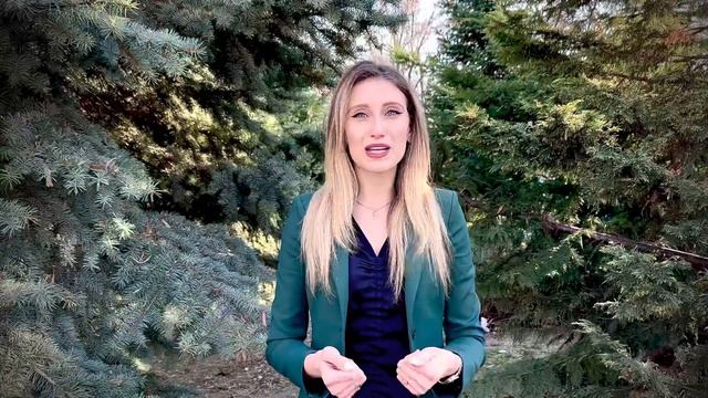 Честит празник, мили дами! 🌹Бъдете благословени и служете за благословение! ✨|п-р Анелия Симеонова|