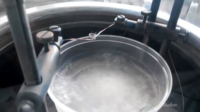 SOLID NITROGEN