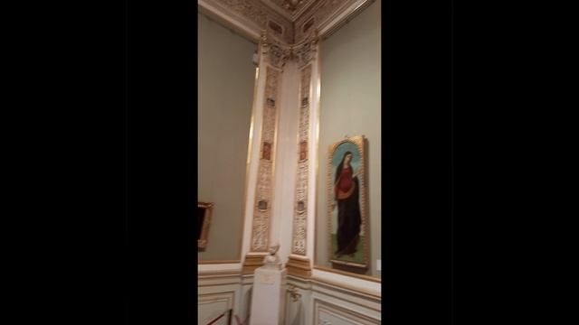 Две Мадонны Леонардо Давинчи