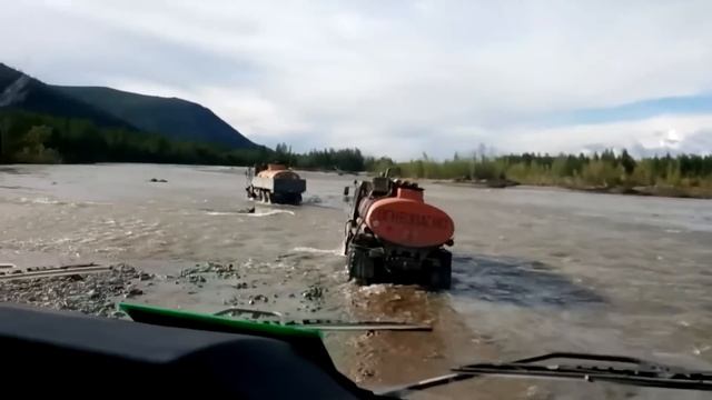 Грузовики на бездорожье