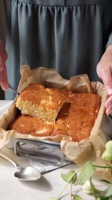 Рассыпчатый кекс с грушей