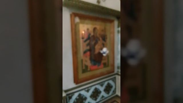 Церковь Покрова Пресвятой Богородицы. Образ Христа на входе. Дубовка.