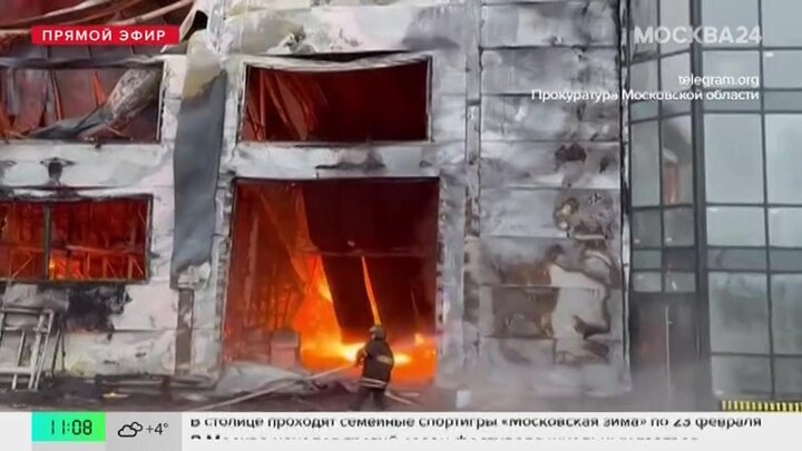 Под Солнечногорском локализовали пожар на складе мебели
