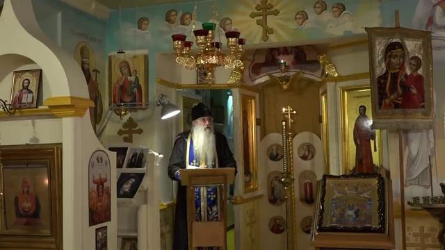 Святой Дух изменяет дух человеческий, делая его небесным, уничтожая связь с миром Иисусовой молитвой