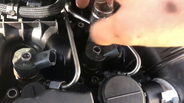 COMMENT CHANGER LES JOINTS D’INJECTEUR - PEUGEOT 207 1.6 HDI