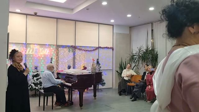 2025-01-10 - ЗимФест День Первый - 31 - ЛДМ Серебро Дефиле 6