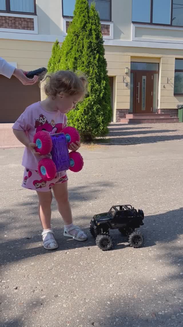 Смотри куда едешь 🤣 #2года5месяцев #шортс #shorts