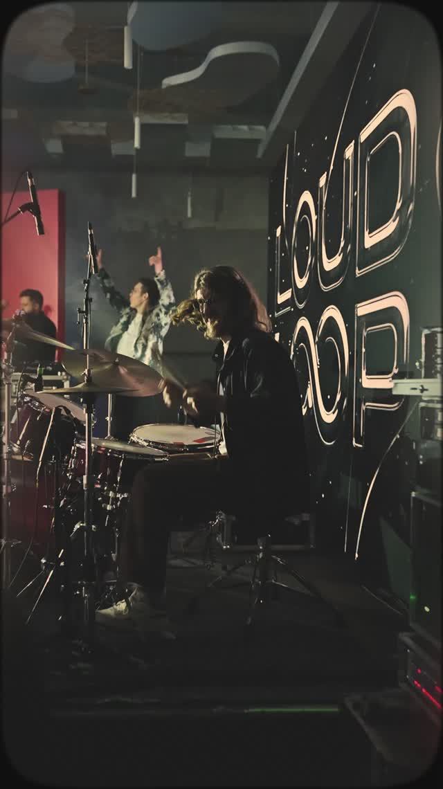 LOUD LOOP ♾️ DIKII