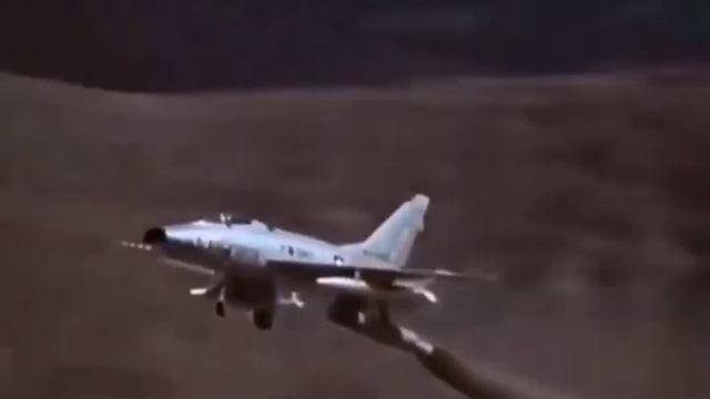 F-100D, North American F-100 Super Sabre — взлет с места