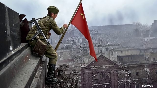 Нейросеть нарисовала фото победы (знамя на рейхстаге)