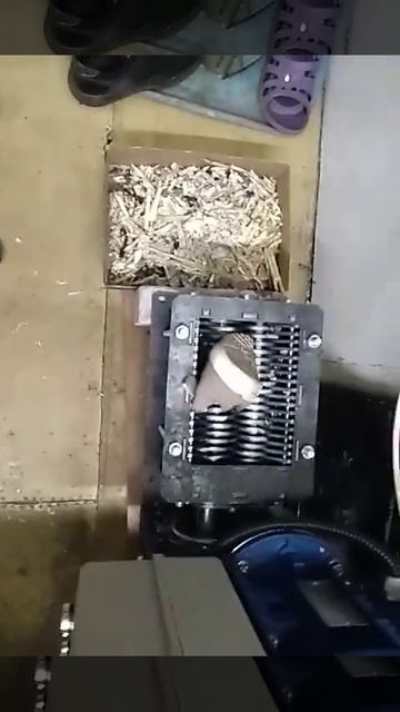 уничтожение  шредером обуви