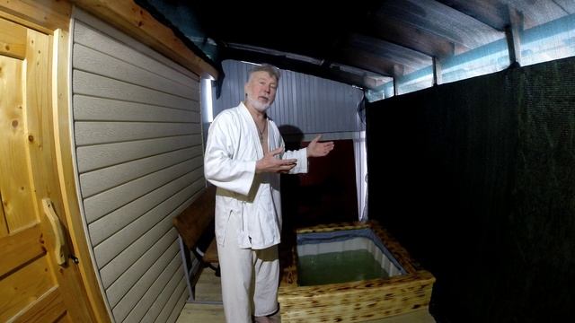 Два Чуда Лёд и Пар! Крещение Господне. Омовение Святой водой в купели. Юрий Философ