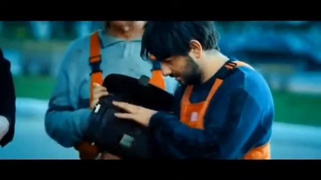 Джамшуд и Равшан .. Изучали новый Язык