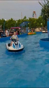 Я катаюсь на скутере