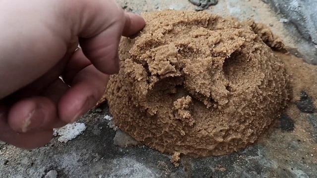 Скважина на воду во Владимире за 25тр на этом участке получилось достать 2700л в час.