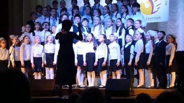 Ольга Денисова. Сводный хор. "Детство - это ты и я "