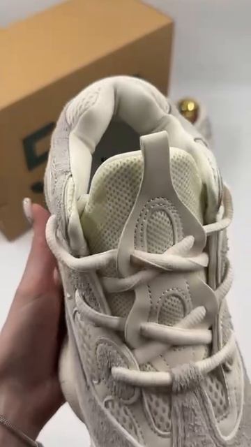 В продаже! Кроссовки Adidas Yeezy 500 👟