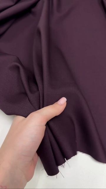 Двусторонняя костюмная Satin Double Face. Цвет спелая черешня