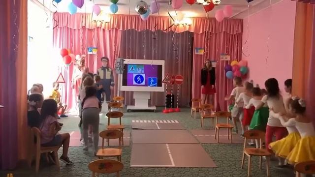 В стране дорожных знаков