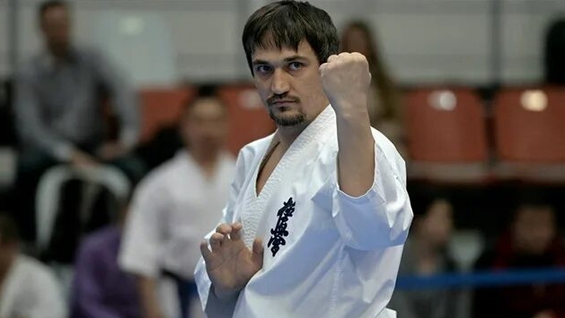 СЕНСЕЙ - КАРА ЮРИЙ МИХАЙЛОВИЧ