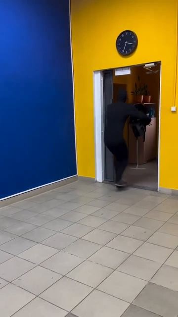 Кто он? Этот БЭМЕНТ!