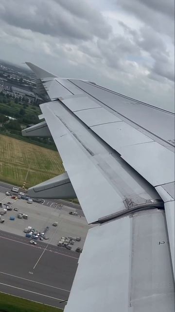 Typical Airbus Hydraulics 🙄! Sounds Like It Can't Be Bothered 🤣! #Shorts