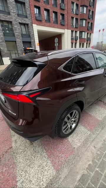 Lexus NX200 обзор