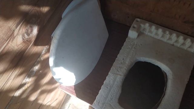 Обзор сельского туалета