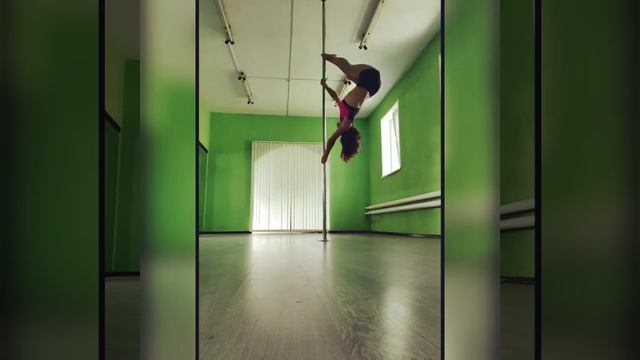 Pole dance