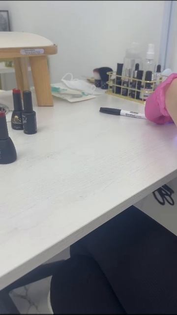 Materialy_manik сушу 108 оттенок в лампе