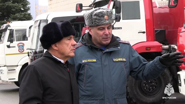Вручение пожарной и специальной техники подразделениям Главного управления МЧС России по РТ