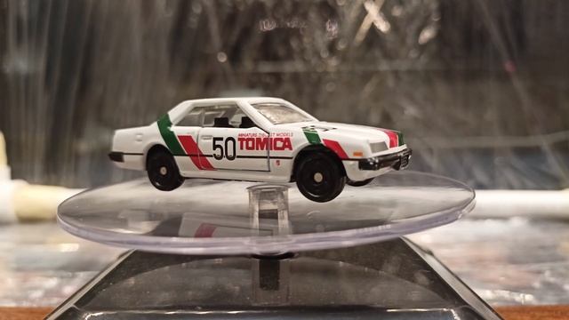 Nissan skyline 2000 turbo GT-ES 1:64