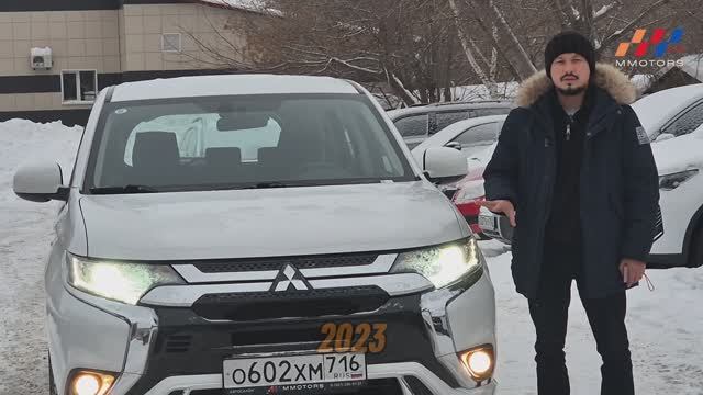 Mitsubishi Outlander, 2023 г., 14 тыс. км., 1 владелец , без ДТП. Автосалон MMotors г. Уфа
