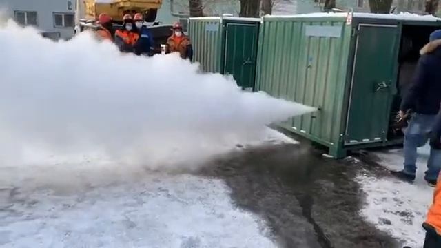 Полностью автономные дизельные парогенераторы 300-350 кг_час, давление 13 бар
