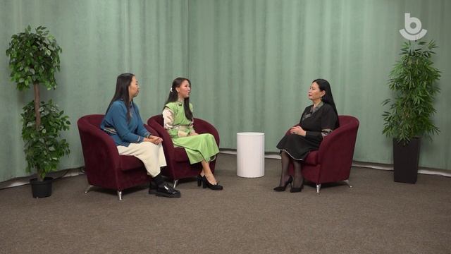 Жэгүүртэ хүлэг: Оросой Холбоото Уласай оюутадай hайндэртэ манай дамжуулга зорюулагдана